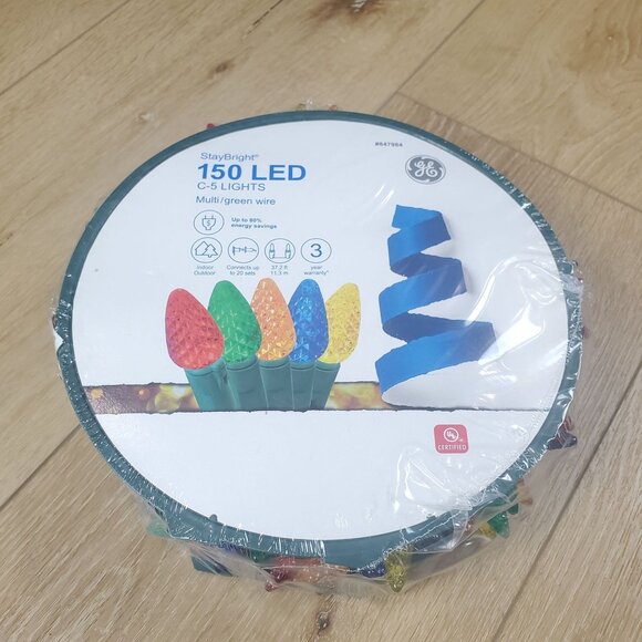 GE StayBright 150 Ct 37.2 ft Multicolor C5 LED Christmas String Lights New Retro - Picture 1 of 13